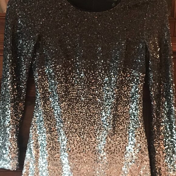 MAIA: BLACK AND SILVER SEQUIN DRESS SIZE 0 - Picture 4 of 4